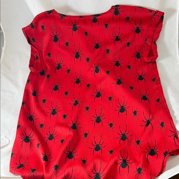 Express Red and Black Spider Print V-Neck Blouse - Picture 6 of 6